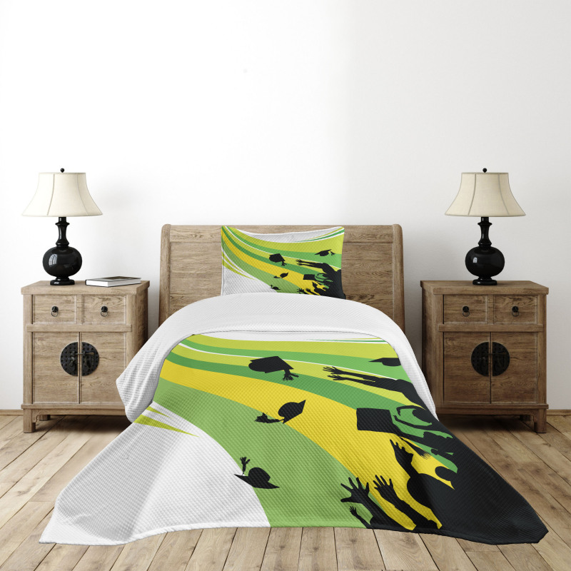 College Graduation Bedspread Set