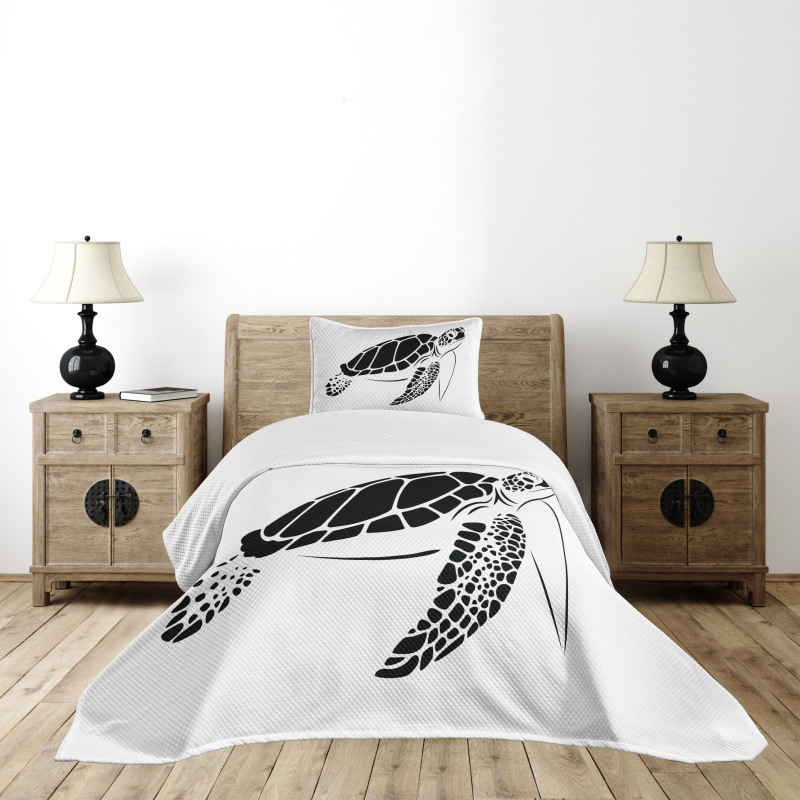 Monotone Caretta Caretta Bedspread Set