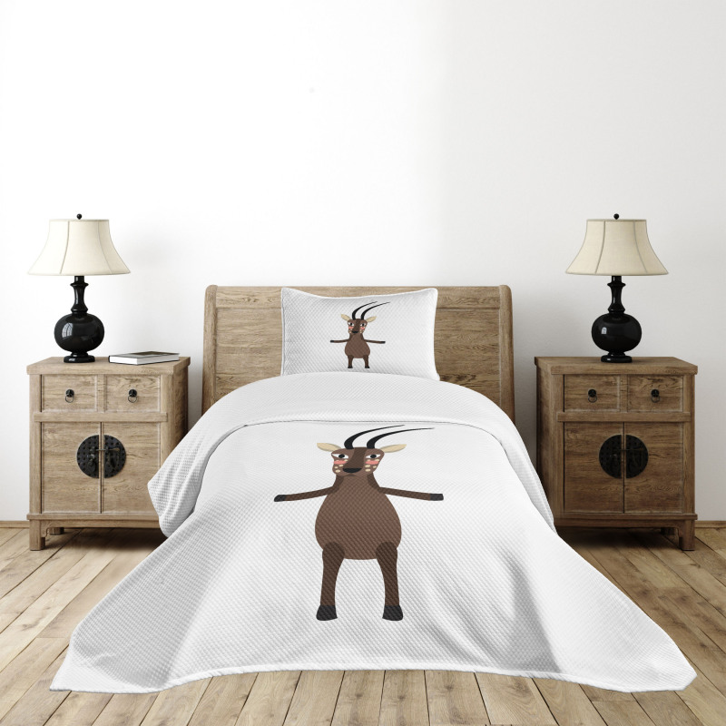 Split Hoove Saola Standing Bedspread Set