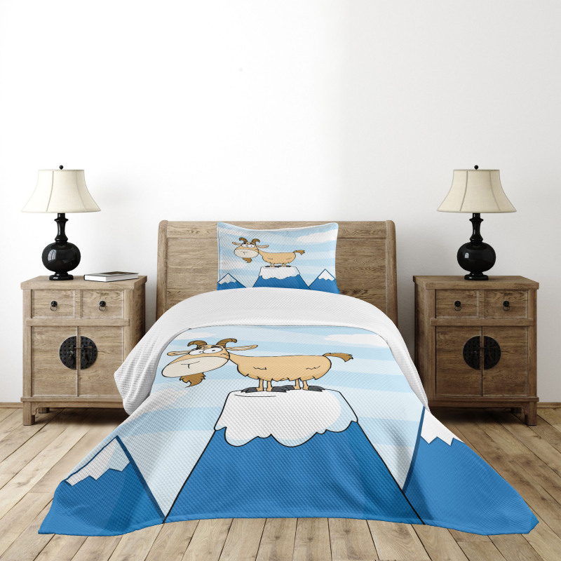 Doodle Goat Mountain Pick Bedspread Set