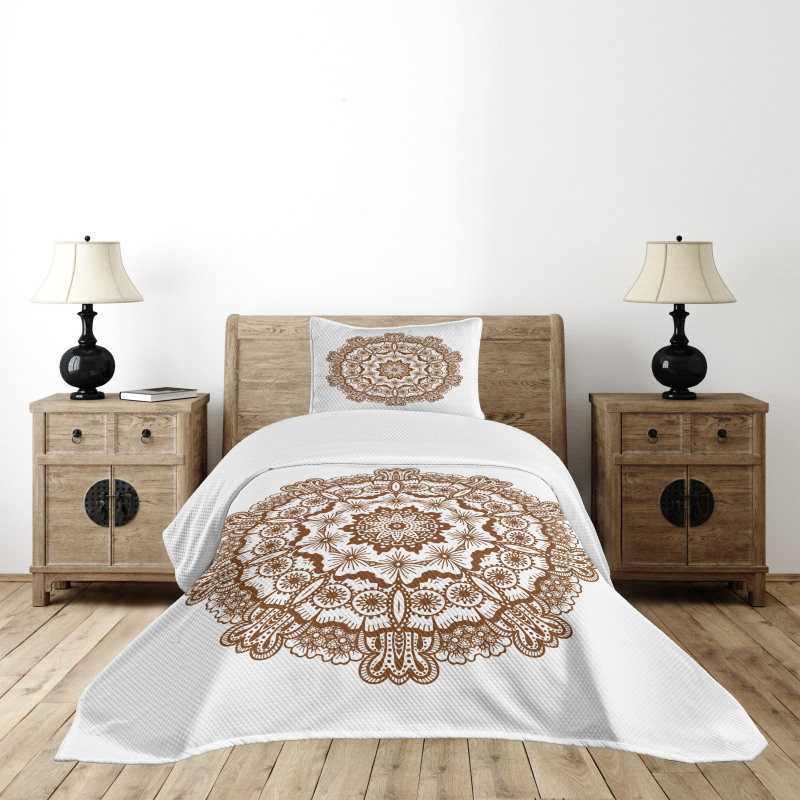 Monochrome Circles Ornate Bedspread Set
