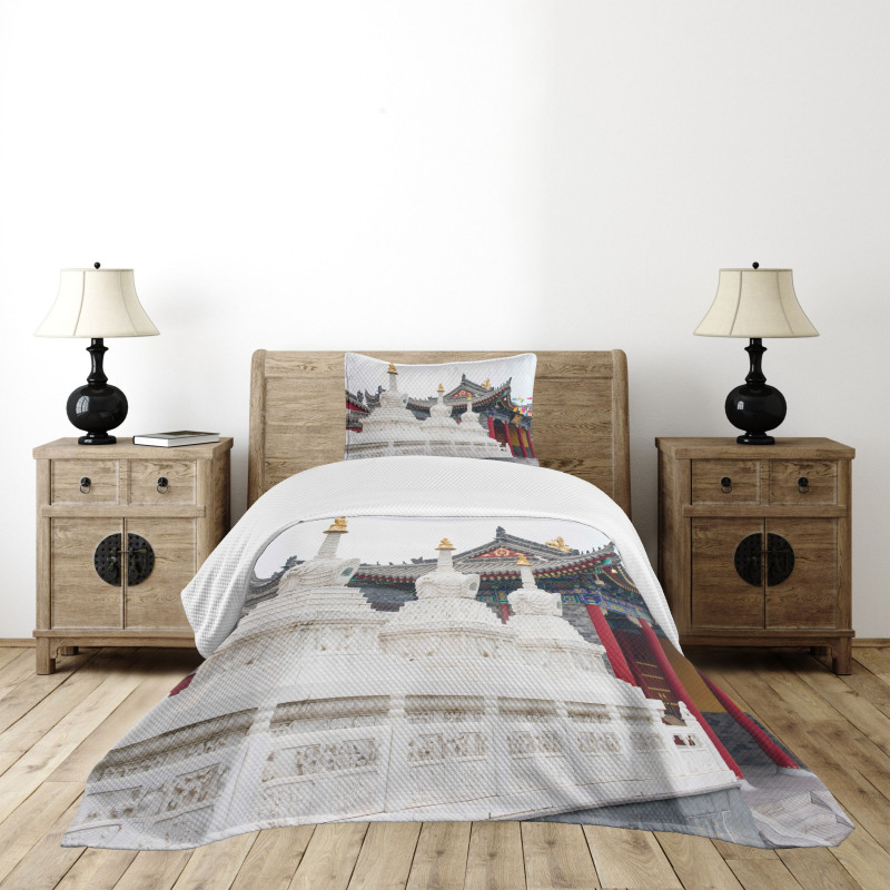 Historic Chinese Building Bedspread Set