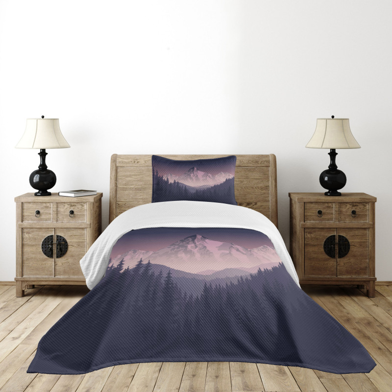 Foggy Mountain Range Bedspread Set