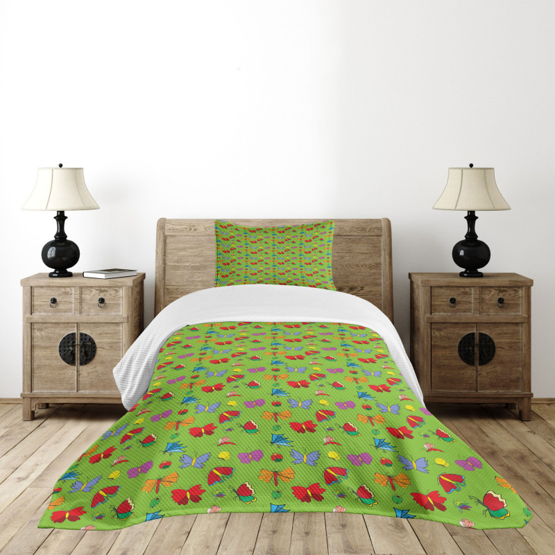 Colorful Bugs Insects Bedspread Set