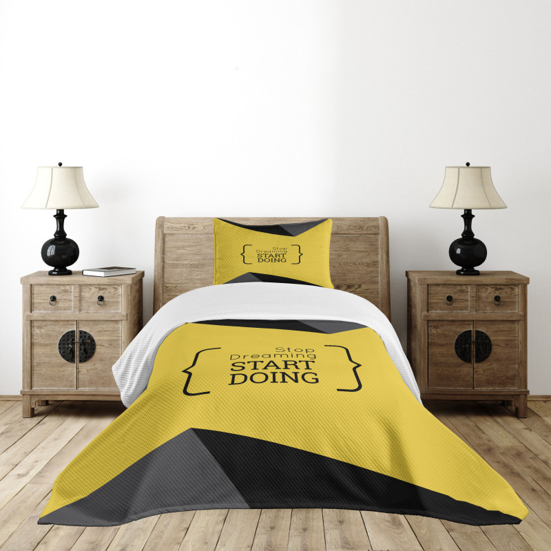 Geometric Motivational Bedspread Set