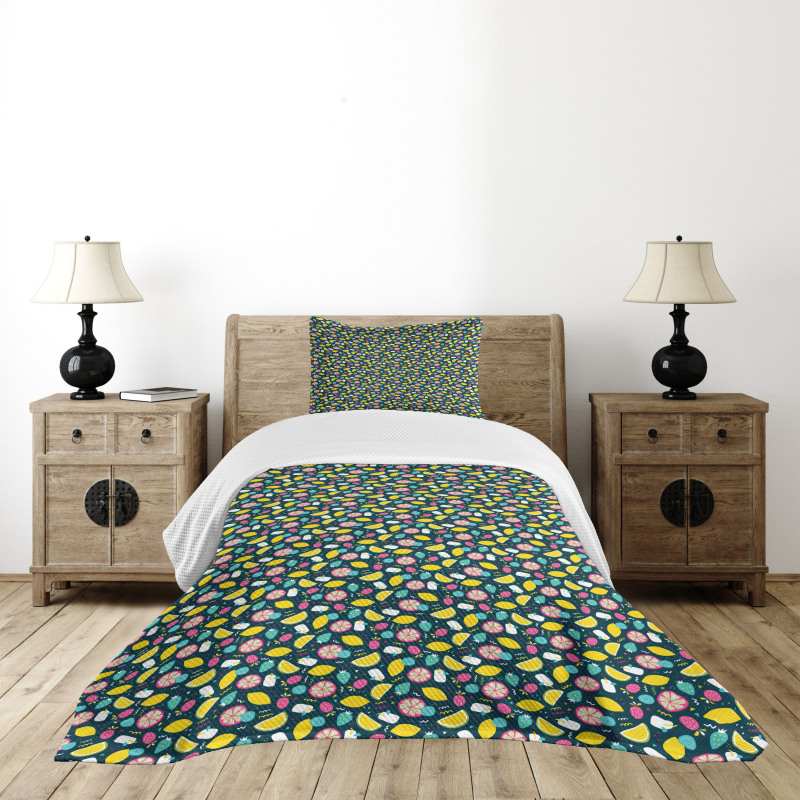 Doodle Style Vegan Food Bedspread Set