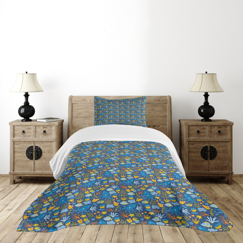 Octopus Fish Corals Bedspread Set