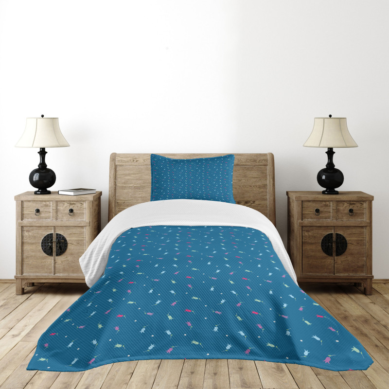 Colorful Bluebell Blossoms Bedspread Set