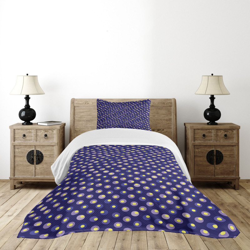 Contrast Moire Circles Bedspread Set