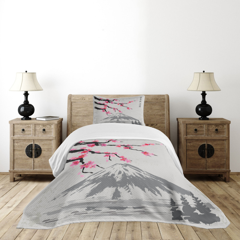 Fujiyama Cherry Blossoms Bedspread Set