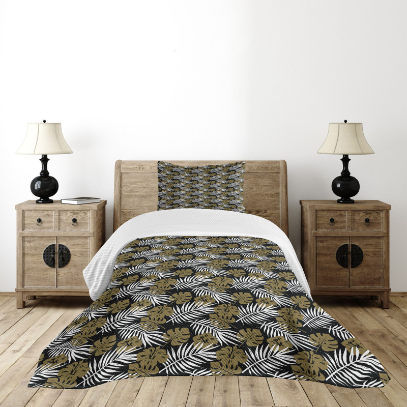 Tropic Foliage Motifs Dots Bedspread Set