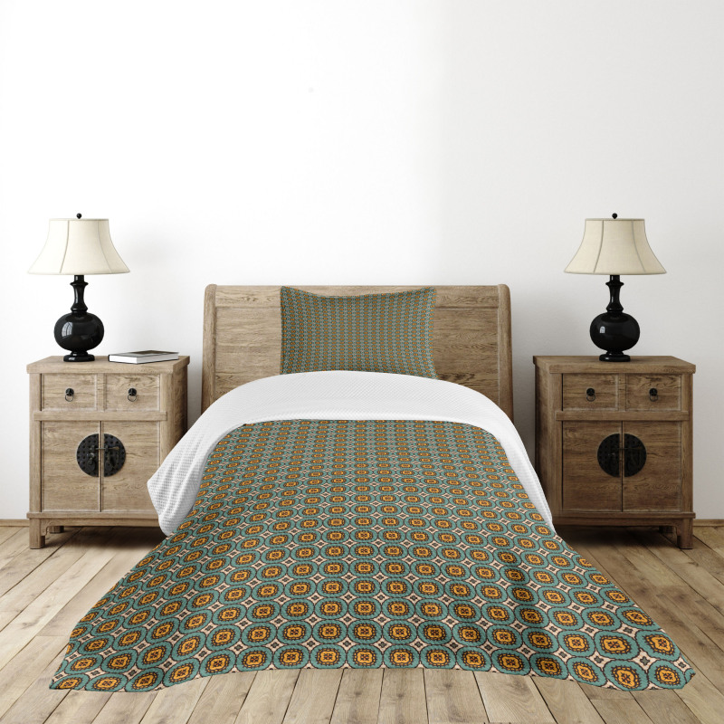 Geometric Tile Retro Style Bedspread Set