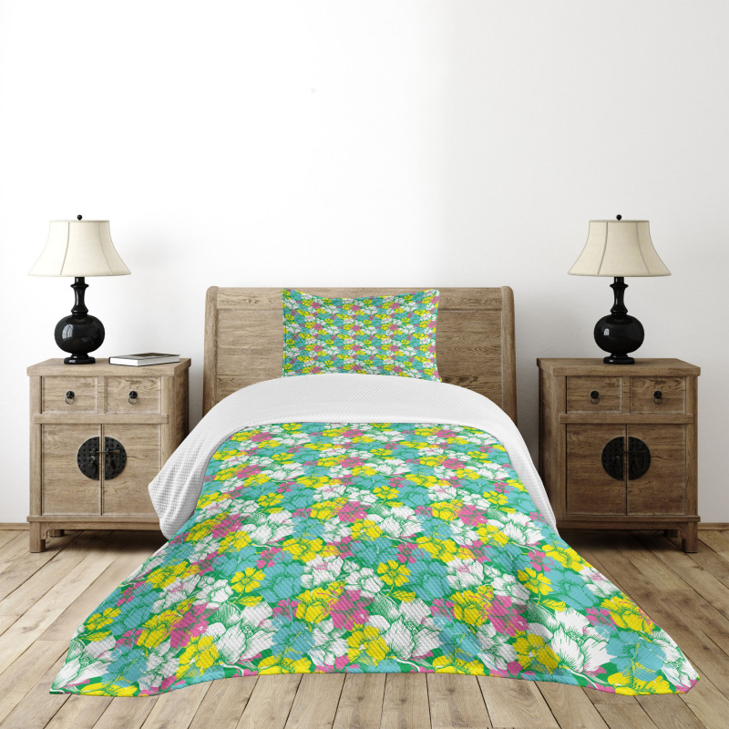 Grunge Summer Flowers Bedspread Set