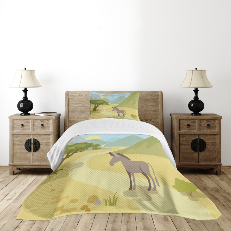 Wildlife Habitat Flat Design Bedspread Set