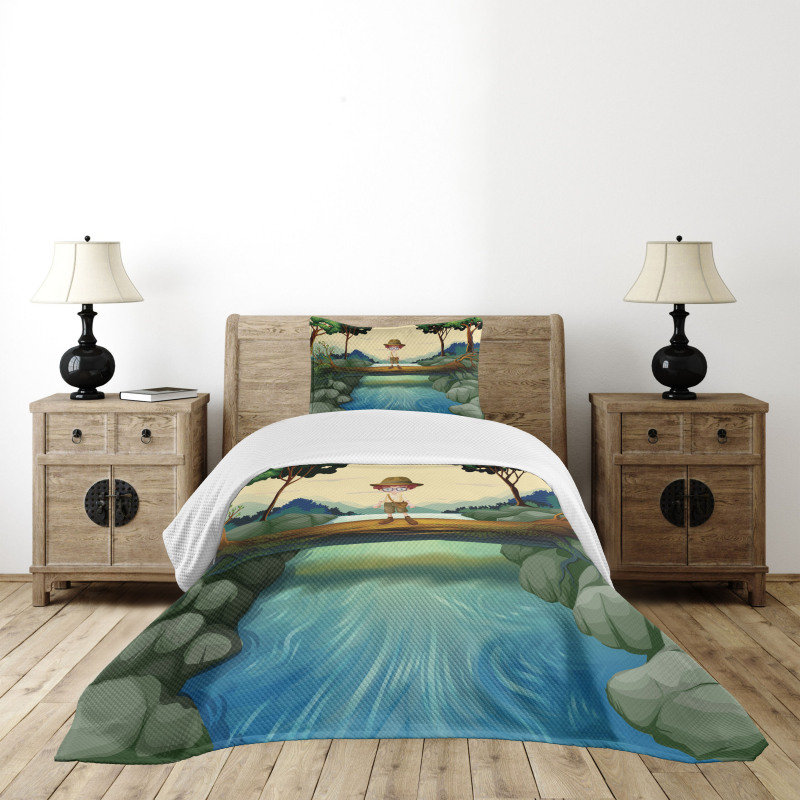 Adventurous Kid on Trunk Bedspread Set