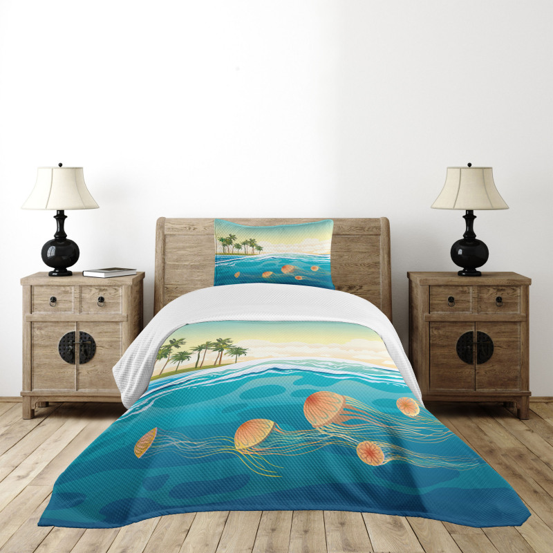 Jellyfish in the Ocean Bedspread Set