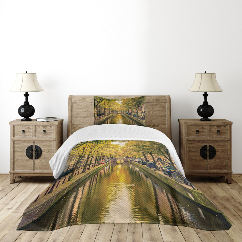 Bridge over Canal Holland Bedspread Set