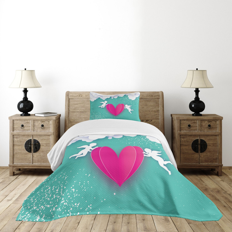 Love Romance Thrill Bedspread Set