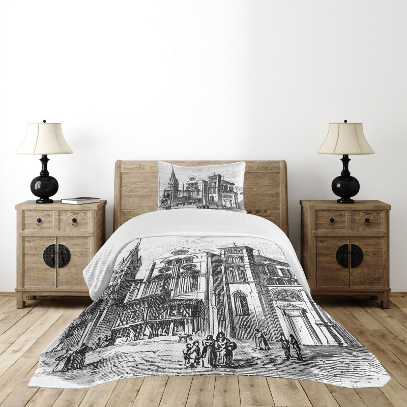 Notre-Dame-en-Vaux Art Bedspread Set