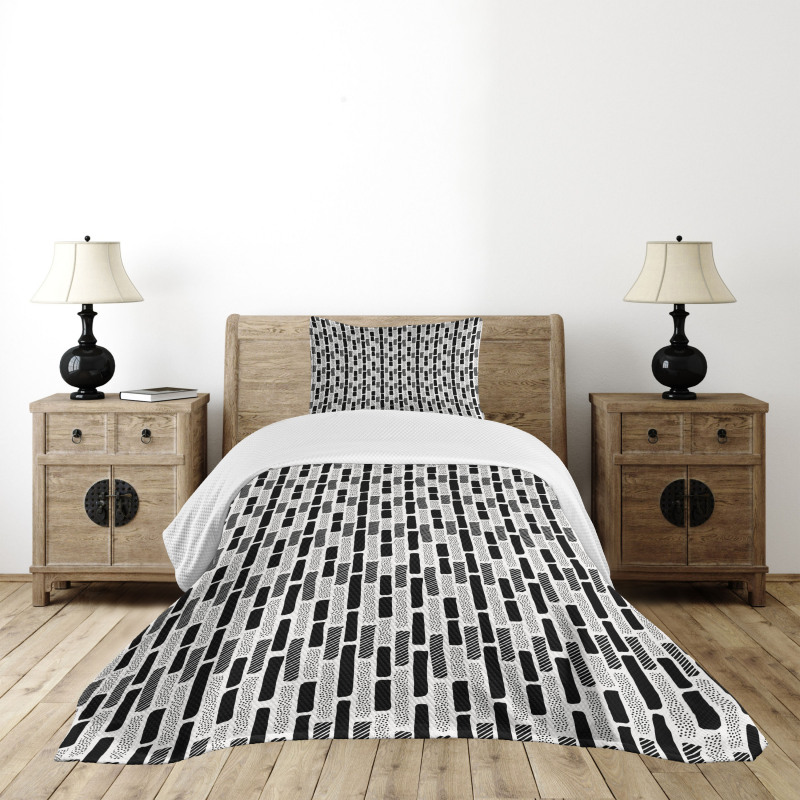 Brush Mark Effect Stripes Bedspread Set