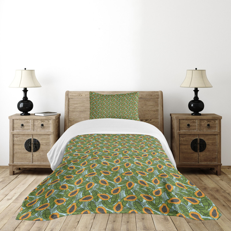 Halved Tropic Fruits Leaves Bedspread Set