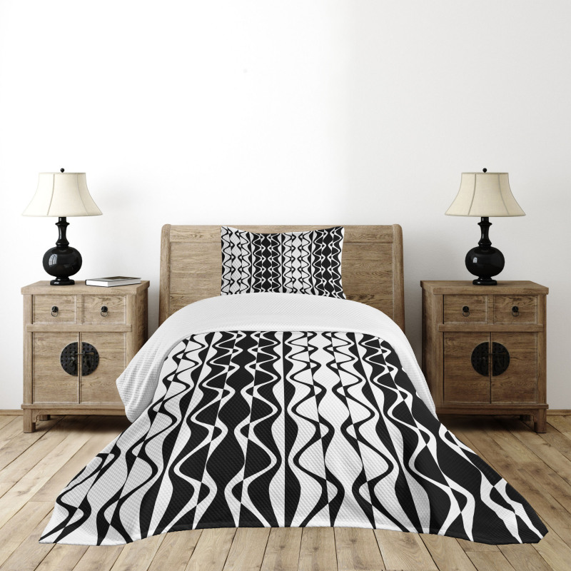 Simplistic Curvy Lines Bedspread Set