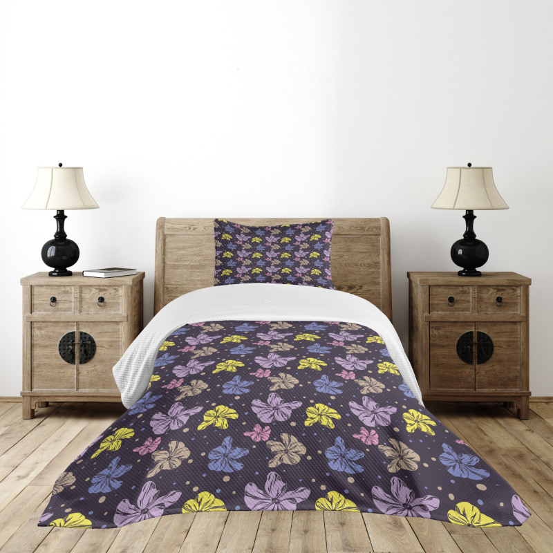 Surreal Vivid Flower Petals Bedspread Set