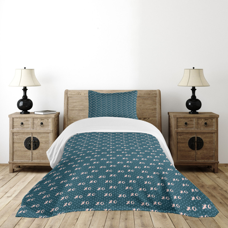 Dashed Rain Background Bedspread Set