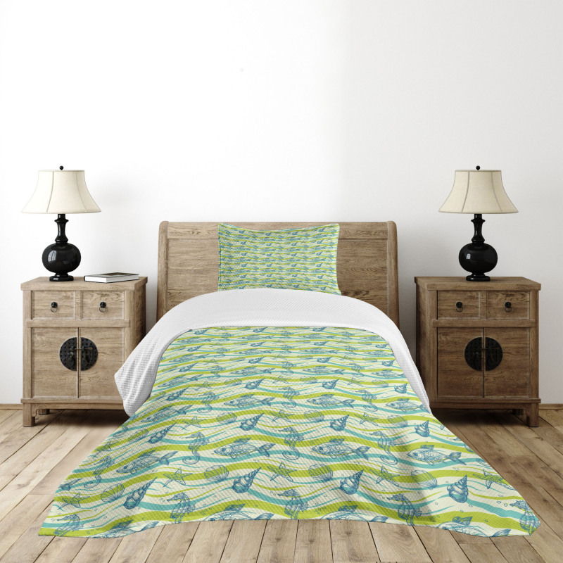 Sketch Underwater Habitants Bedspread Set