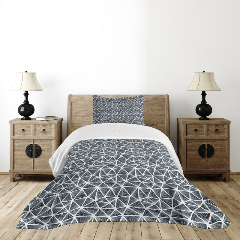 Triangular Shapes Lines Bedspread Set