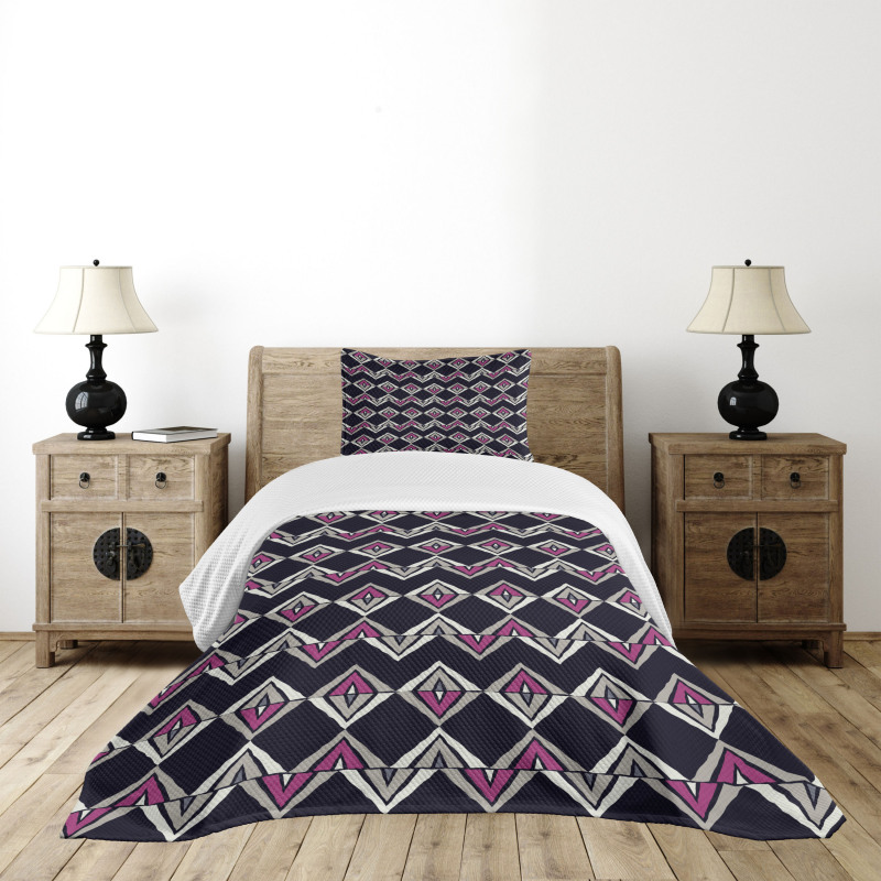 Native Folk Motifs Chevron Bedspread Set