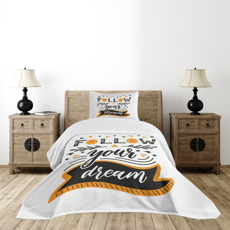 Popular Slogan Ornate Nature Bedspread Set