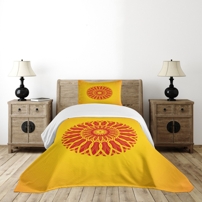 Wavy Strokes Intersecting Bedspread Set