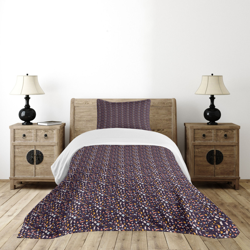 Retro Theme with Style Bedspread Set