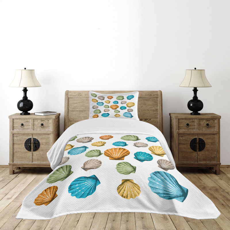 Scallop Bedspread Set