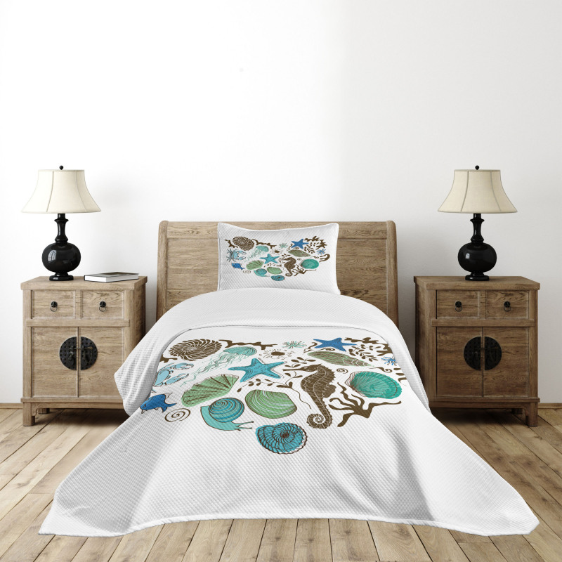 Heart with Aquatic Animals Bedspread Set