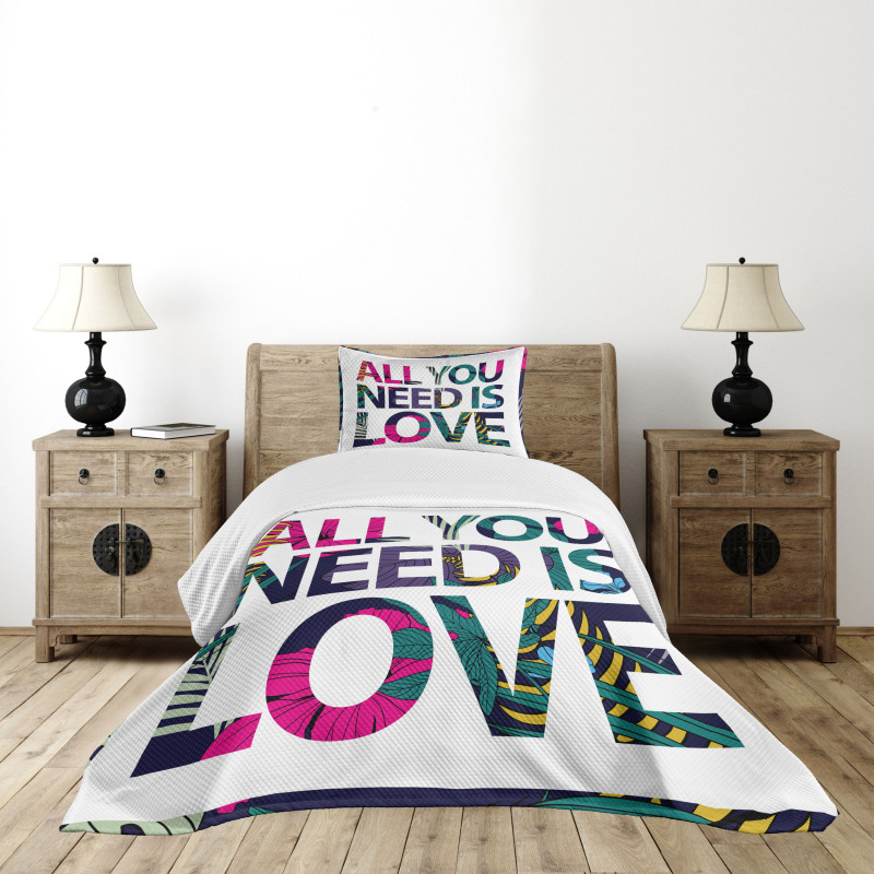 All You Need Tropical Bedspread Set