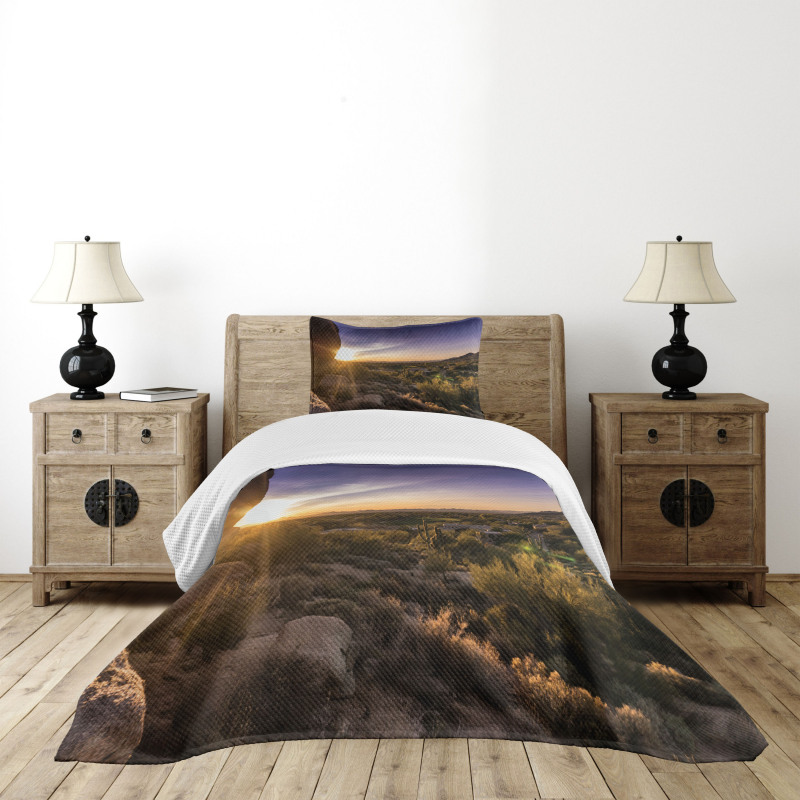 Scenic Sunrise Sandstones Bedspread Set