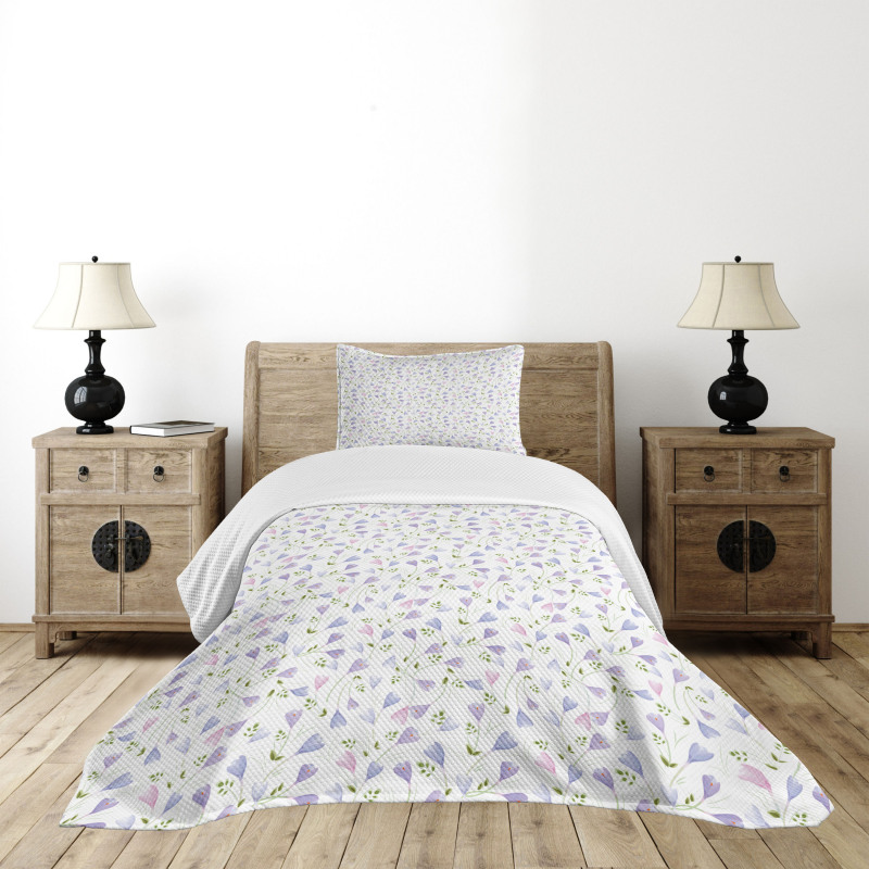 Delicate Pastel Floral Motif Bedspread Set