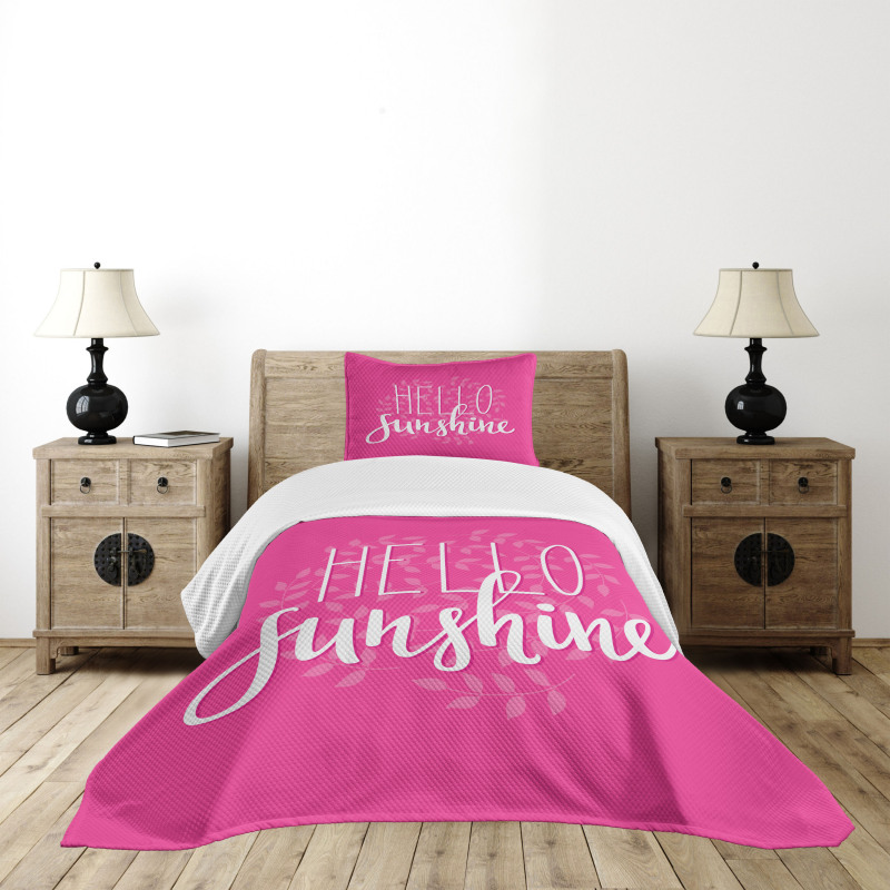 Calligraphy Leaves Bedspread Set