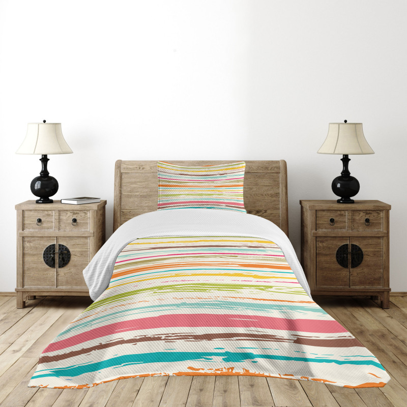 Horizontal Stripes Grunge Bedspread Set