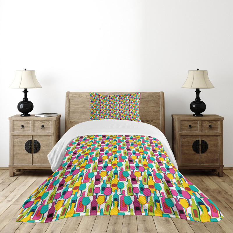 Colorful Bottles and Glasses Bedspread Set