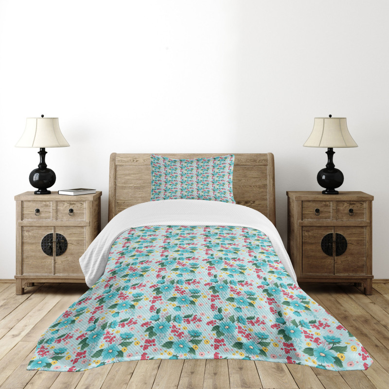 Spring Foliage Berries Bedspread Set