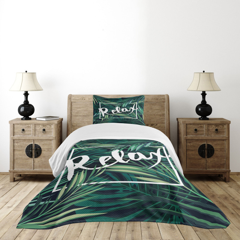 Hawaiian Fern Leaves Design Bedspread Set