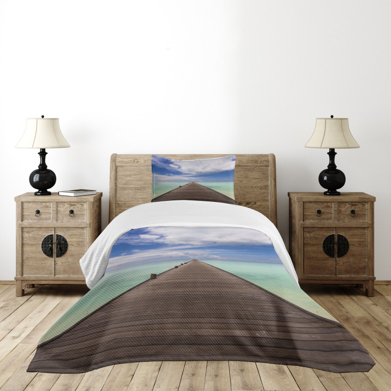 Peaceful View Long Jetty Ocean Bedspread Set