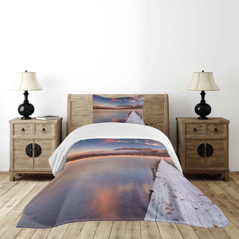 Japanese Lake Autumn Sunrise Bedspread Set