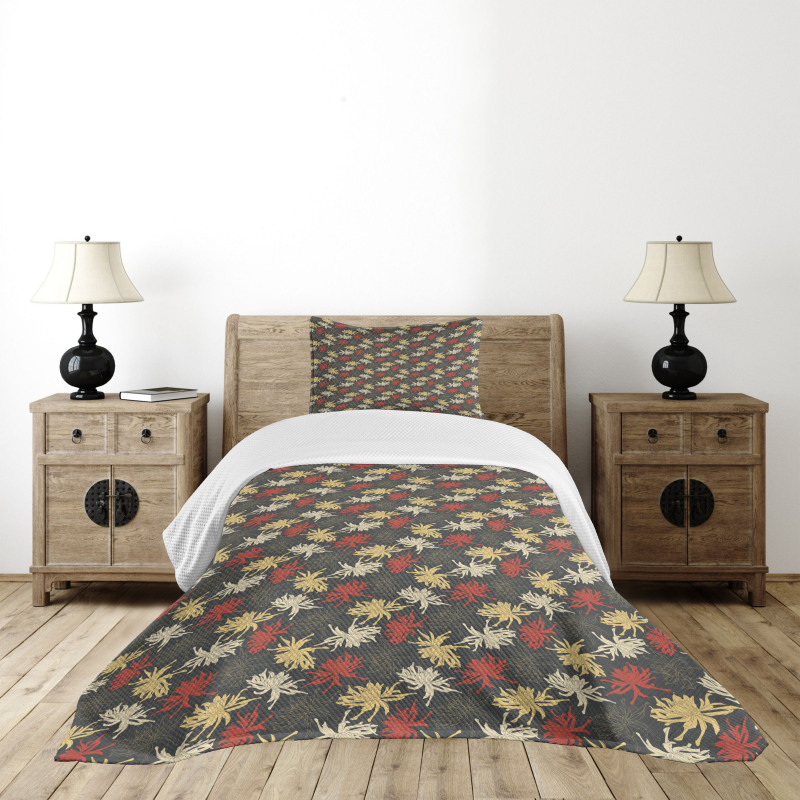 Vintage Style Flowers Deco Bedspread Set