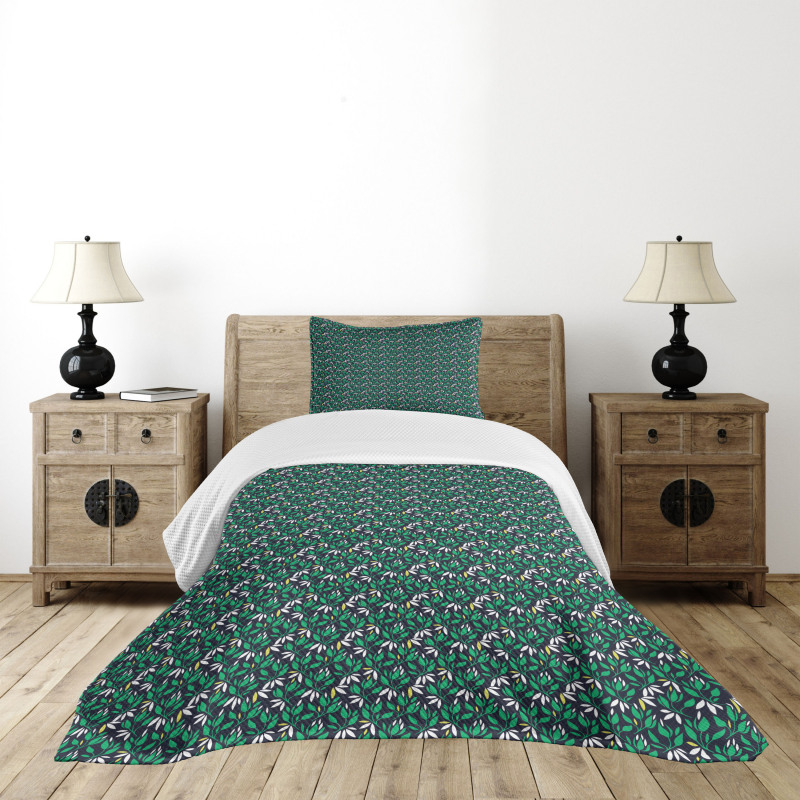 Simplistic Abstract Leaves Art Bedspread Set