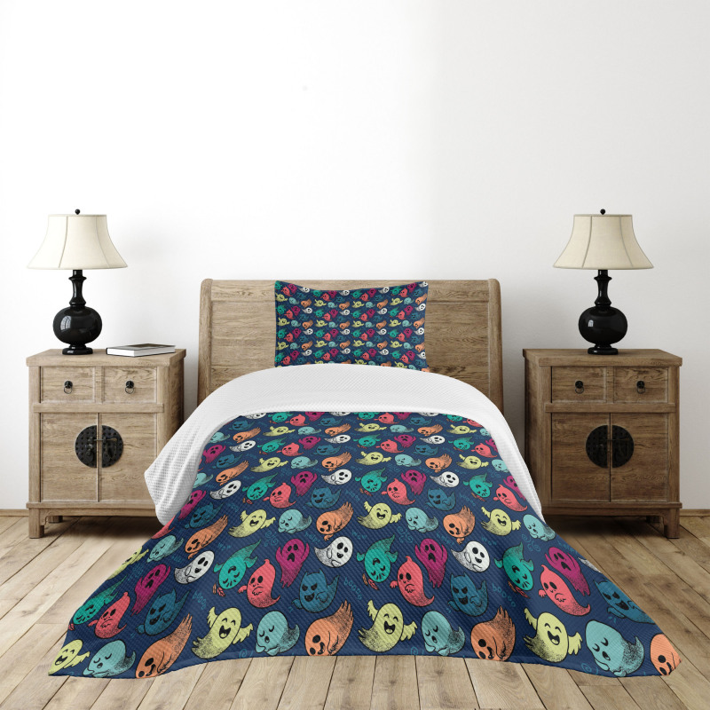 Colorful Spooky Ghosts Bedspread Set