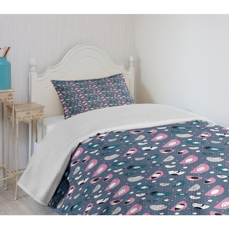 Avian Animals Polka Dots Bedspread Set